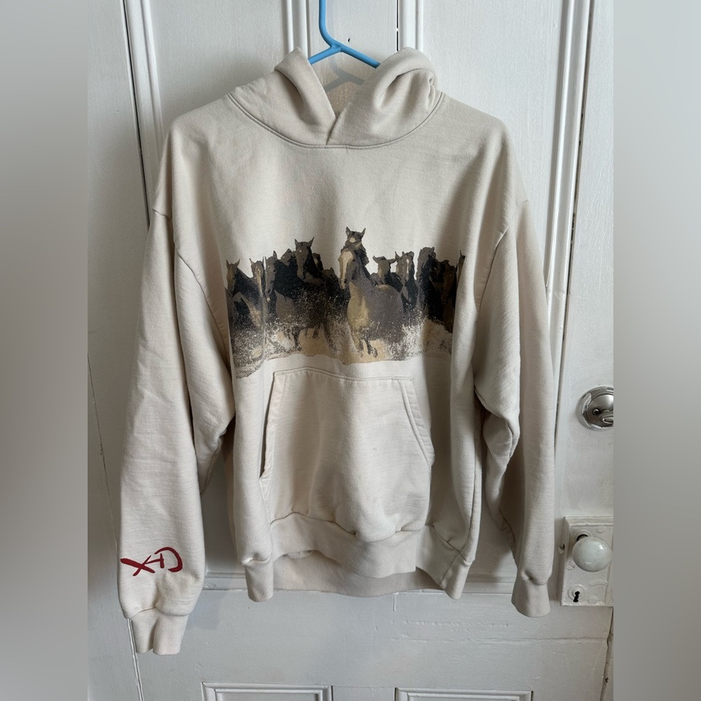 Darlin’ Wild Horse Hoodie Creme - L